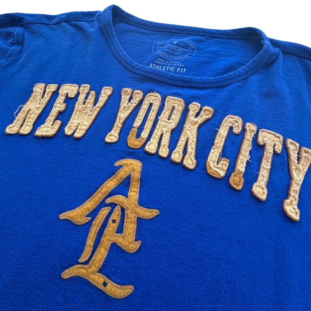 American Eagle Graphic Tee Mens‎ XLT Blue New York City Applique Collegiate